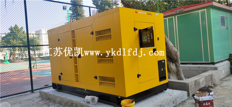 2021年1月18日，200KW玉柴發電機組靜音型交付廣西防城港某單位使用